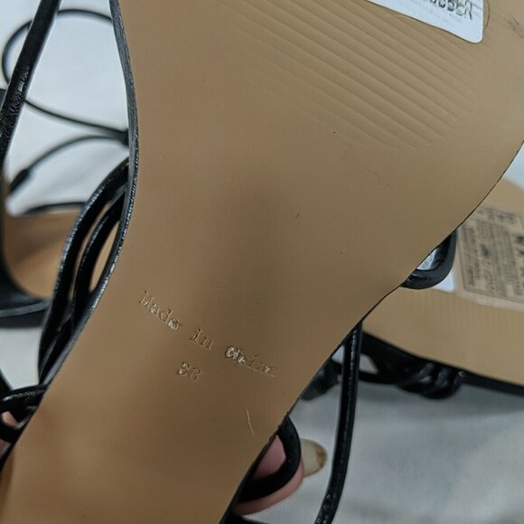 NA-KD Nothing But Style Round Toe Strappy Heel 7.5 US 38 Black Faux Leather 3" - Picture 9 of 10